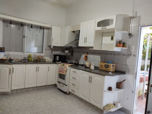 VENTA: CASA EN CORONDA - Ref. 716