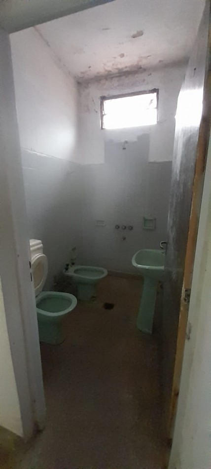 Importante inmueble ubicado en pleno centro de la cuidad de Coronda