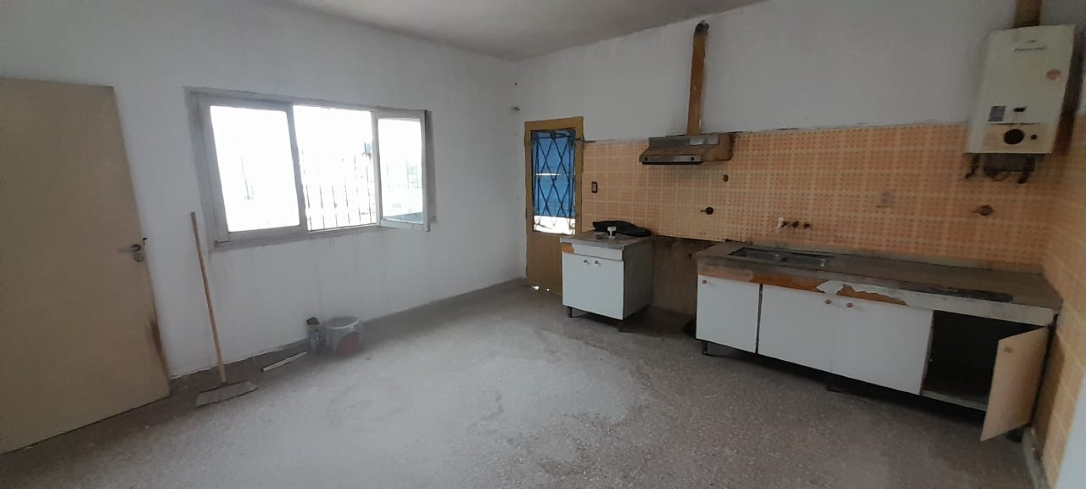 Importante inmueble ubicado en pleno centro de la cuidad de Coronda
