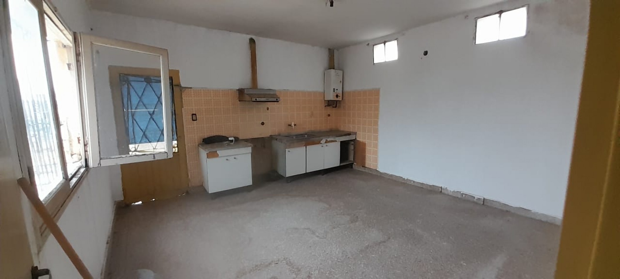 Importante inmueble ubicado en pleno centro de la cuidad de Coronda