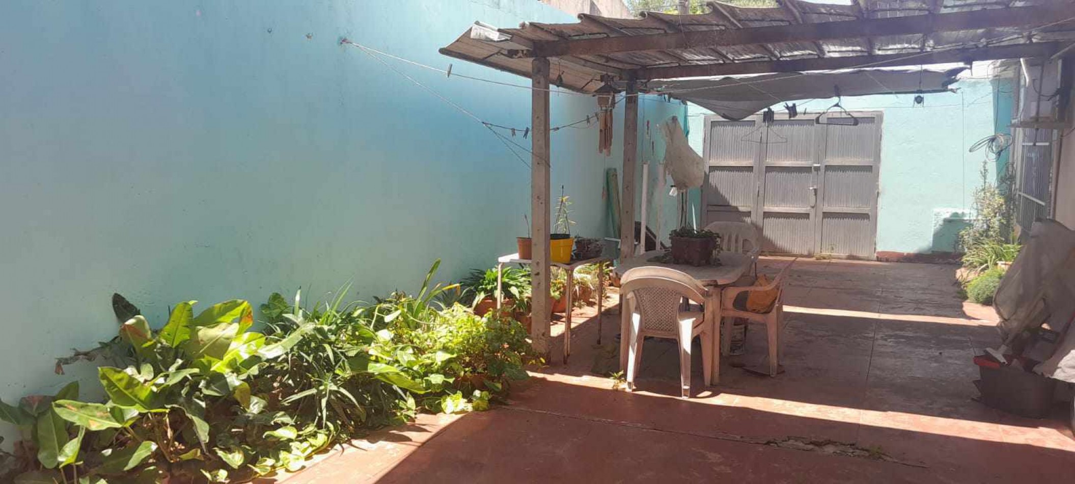 GRAN OPORTUNIDAD: CASA EN VENTA- Calle Italia esquina Belgrano