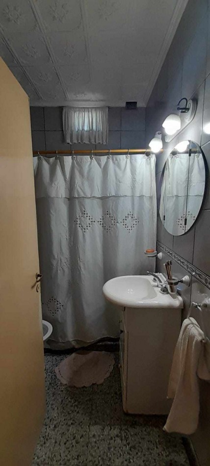 GRAN OPORTUNIDAD: CASA EN VENTA- Calle Italia esquina Belgrano