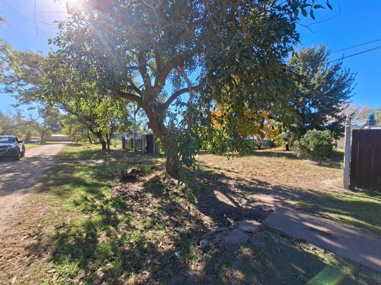 Hermoso lote ubicado en barrio de fin de semana Los Paraisos- Coronda