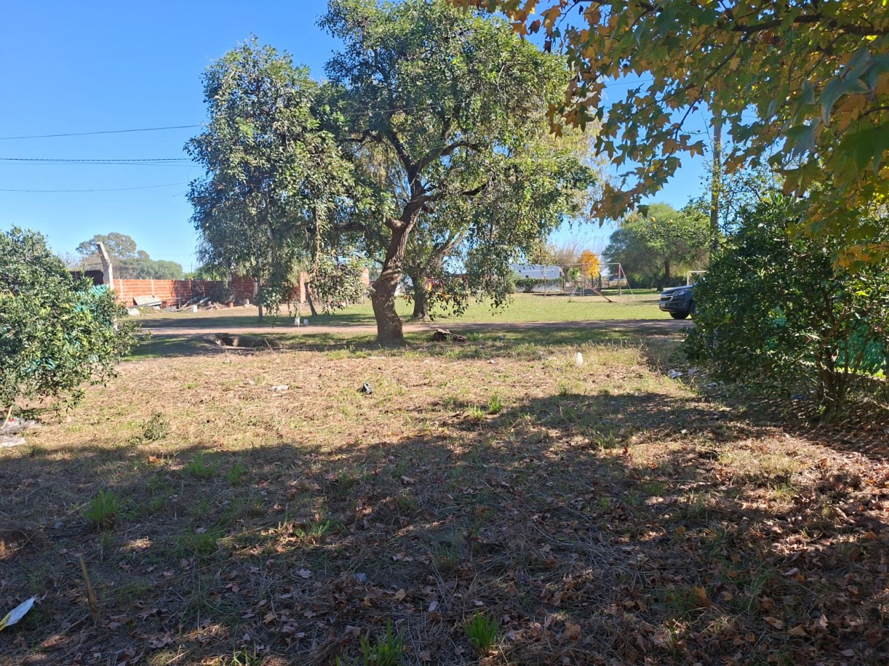 Hermoso lote ubicado en barrio de fin de semana Los Paraisos- Coronda