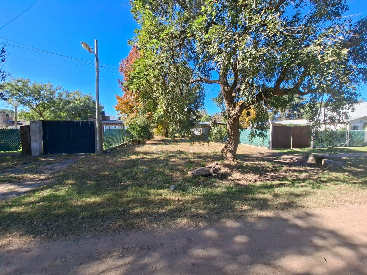 Hermoso lote ubicado en barrio de fin de semana Los Paraisos- Coronda