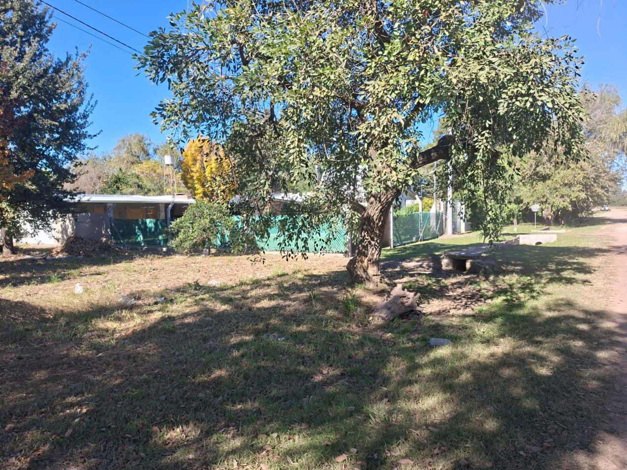 Hermoso lote ubicado en barrio de fin de semana Los Paraisos- Coronda