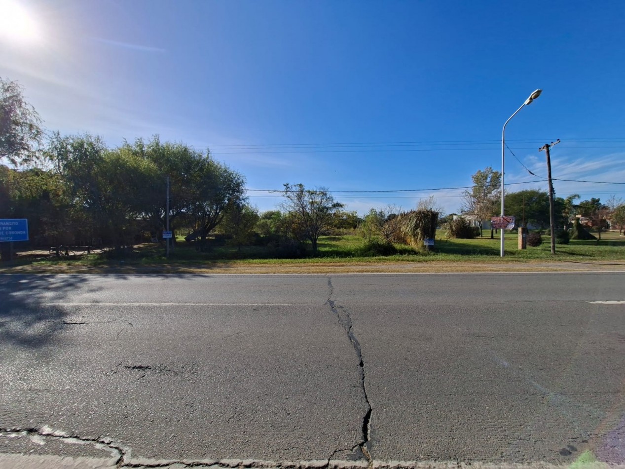 Venta de dos lotes sobre Ruta 11 -  1.100 m2 cada uno- Ref. 1379