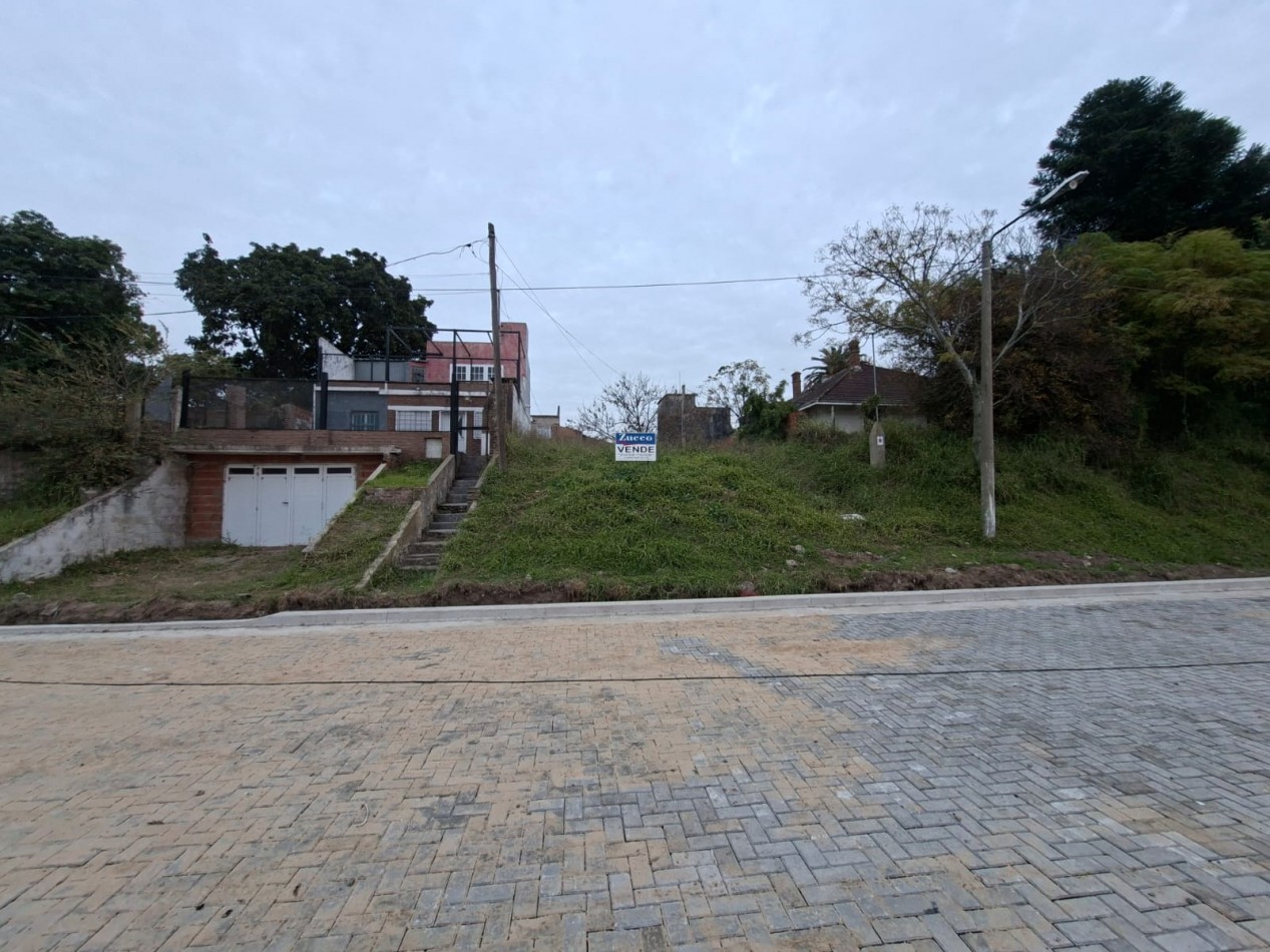 Lote en venta sobre Av. Costanera  - Coronda- Ref. No 1381
