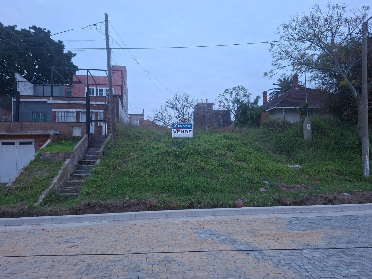 Lote en venta sobre Av. Costanera  - Coronda- Ref. No 1381