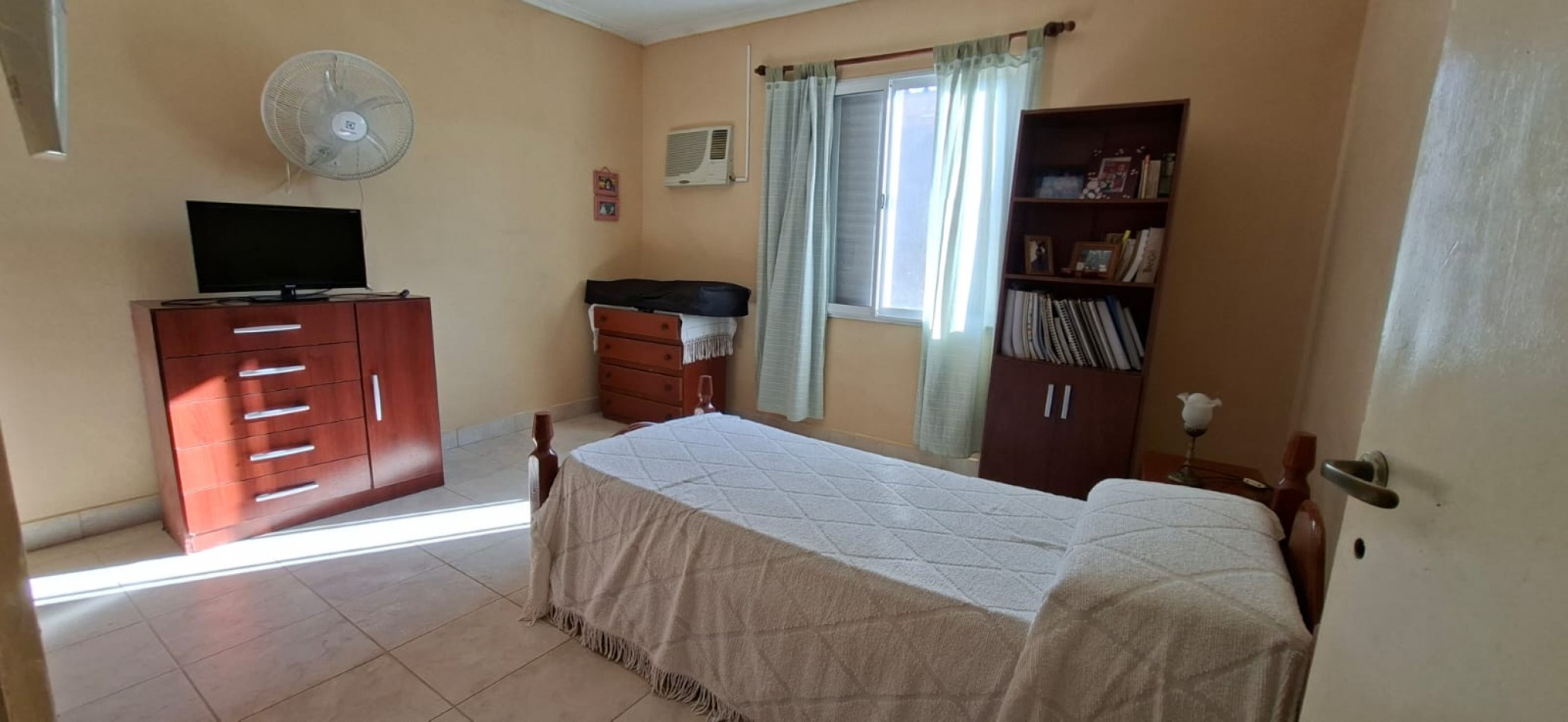 Ref. 1383 SE VENDE EXCELENTE PROPIEDAD EN CORONDA (SANTA FE) CALLE PARANA