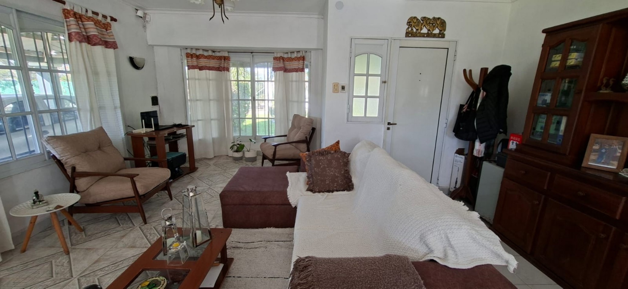 Ref. 1383 SE VENDE EXCELENTE PROPIEDAD EN CORONDA (SANTA FE) CALLE PARANA