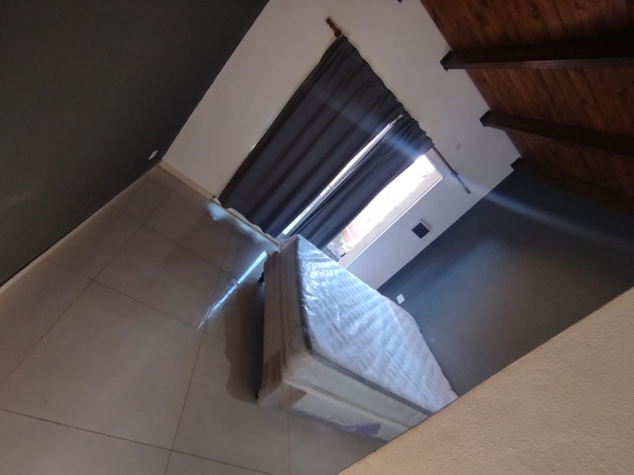 Venta casa a Estrenar - Barrio Los Paraisos Coronda - a 200 m. del rio.