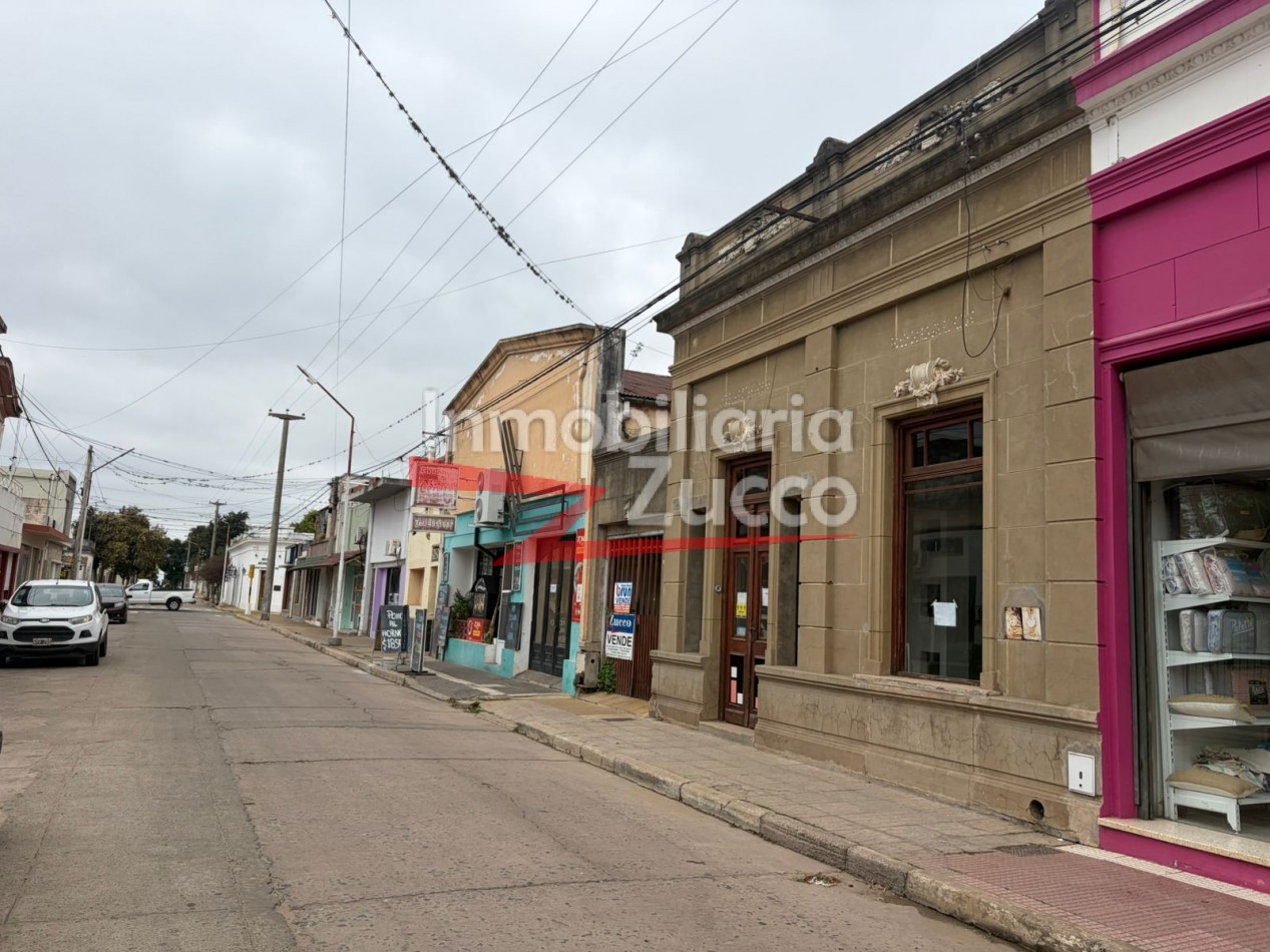 ALQUILO: LOCAL COMERCIAL CENTRICO EN CORONDA