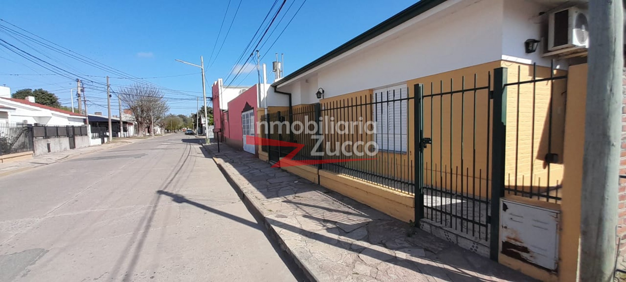 VENTA: CASA EN CORONDA - Ref. 1227