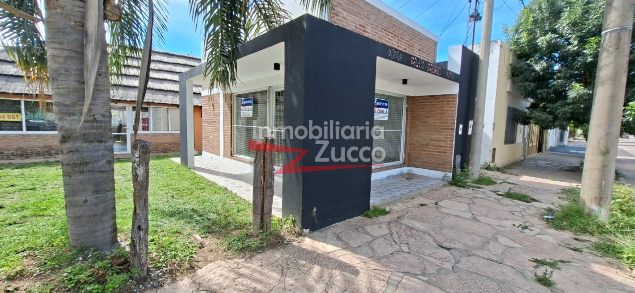 ALQUILO: LOCAL COMERCIAL EN CORONDA