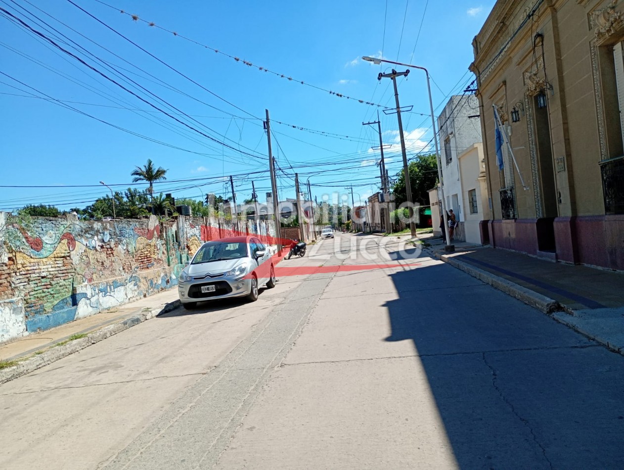 ALQUILO: LOCAL COMERCIAL 