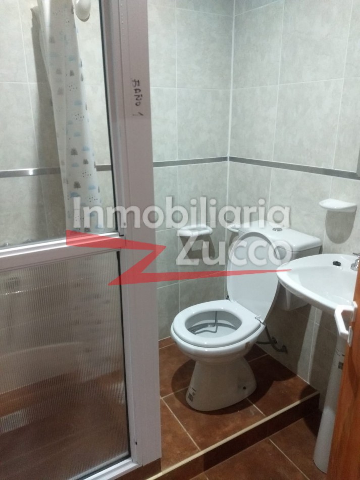 ALQUILO: DUPLEX EN CORONDA