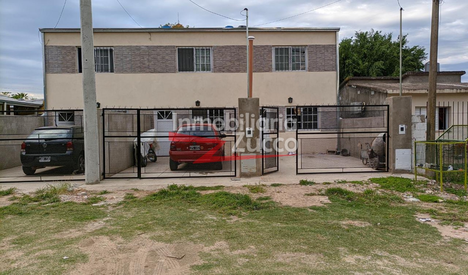 ALQUILO: DUPLEX EN CORONDA
