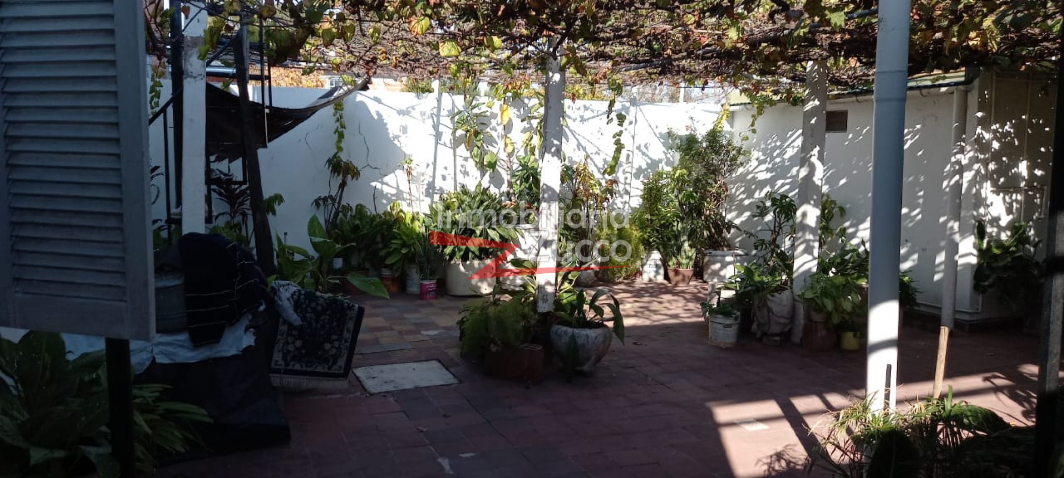 VENTA: CASA EN CORONDA - Ref. 733