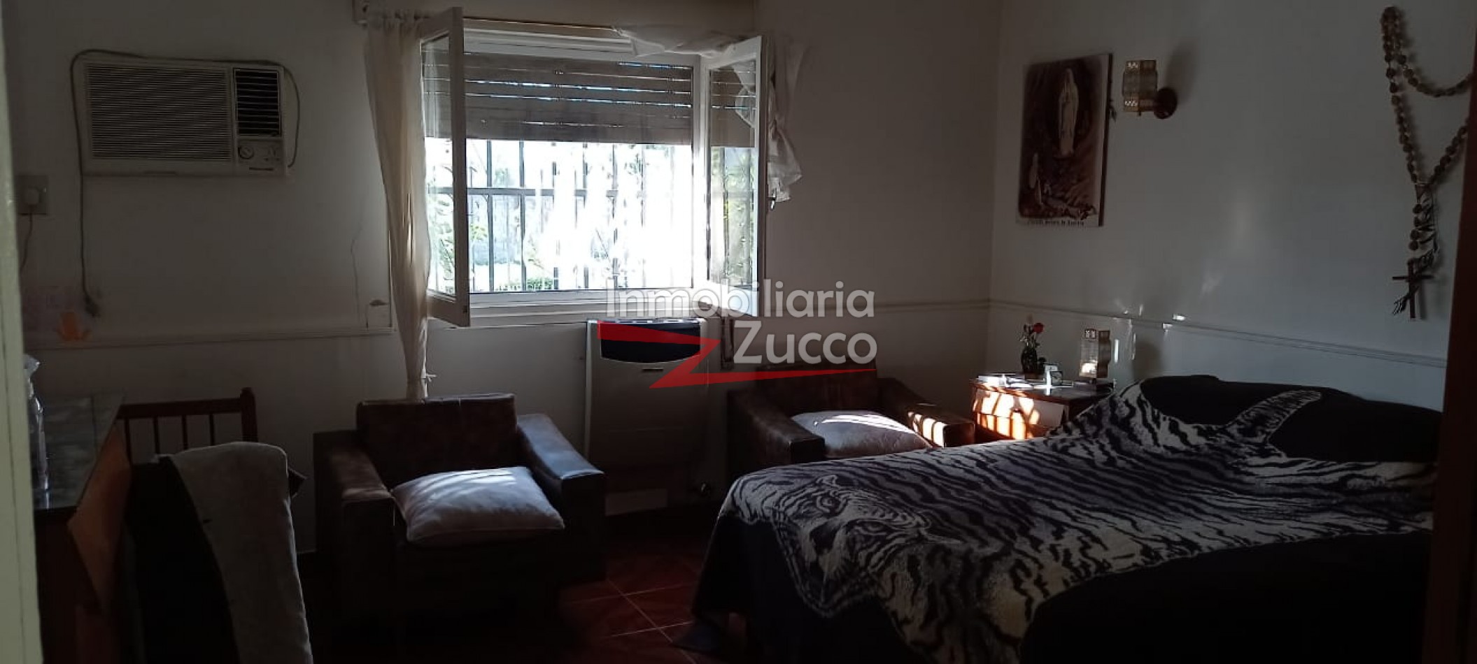 VENTA: CASA EN CORONDA - Ref. 733