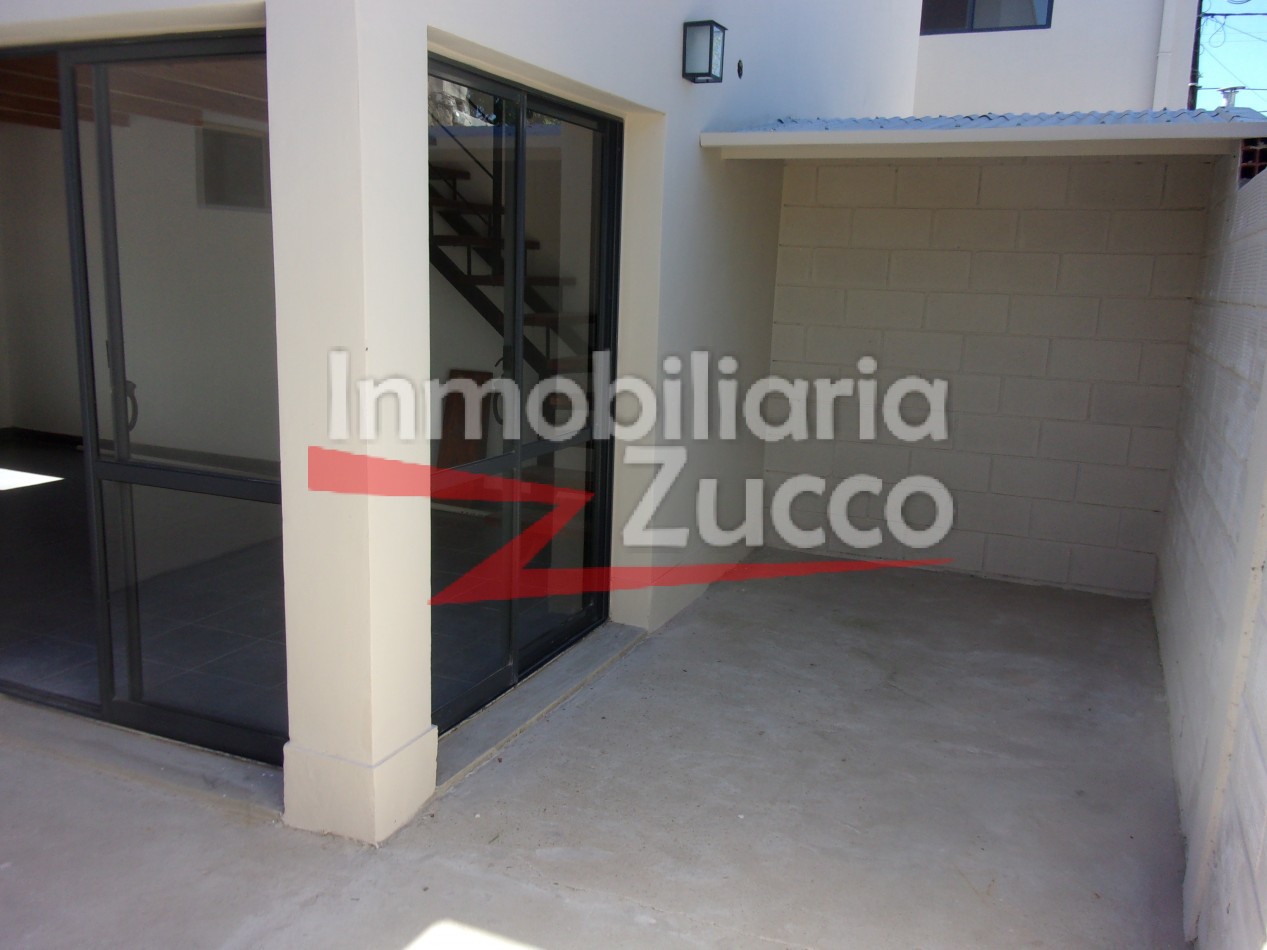 ALQUILO: DEPARTAMENTO INTERNO EN CORONDA