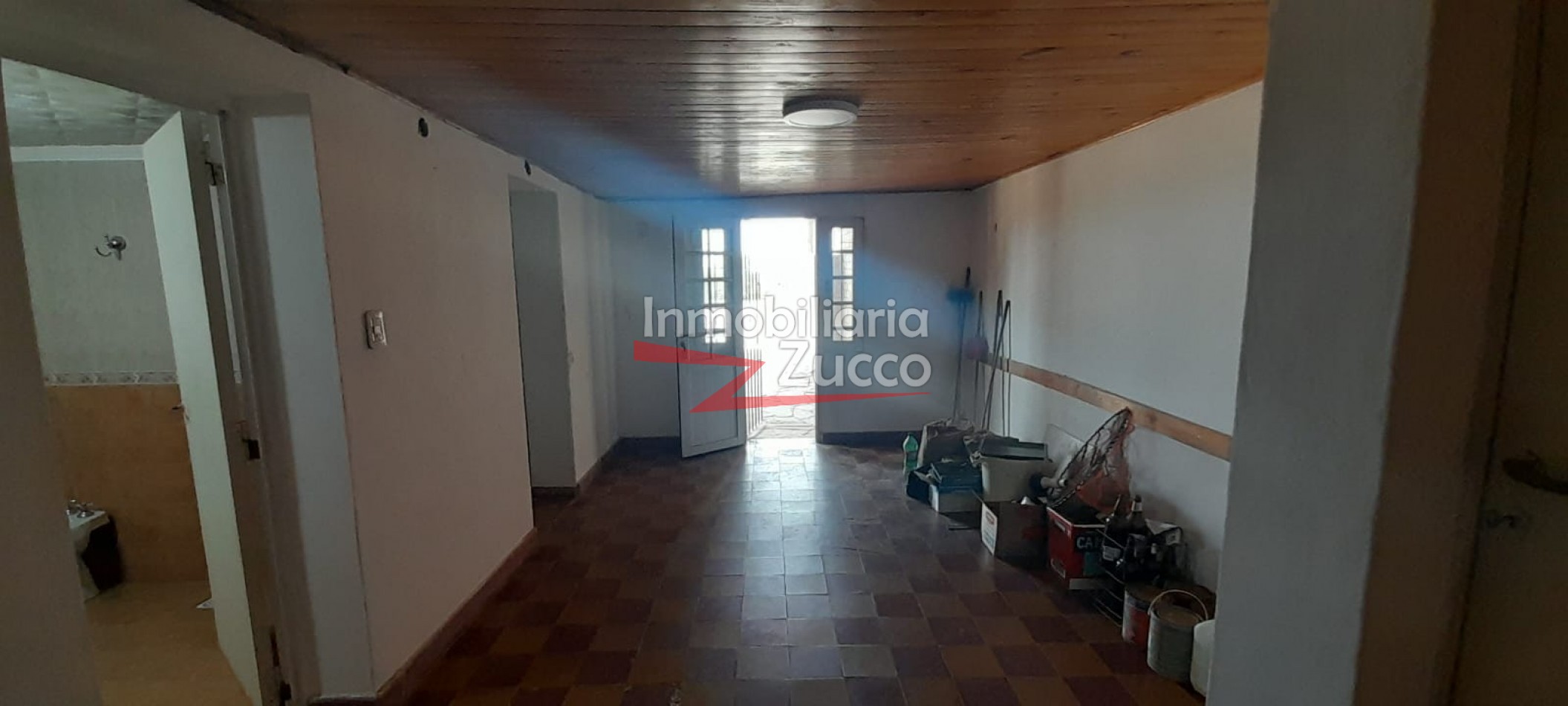 VENTA: CASA EN CORONDA CON HERMOSA VISTA AL RIO - Ref. 1101