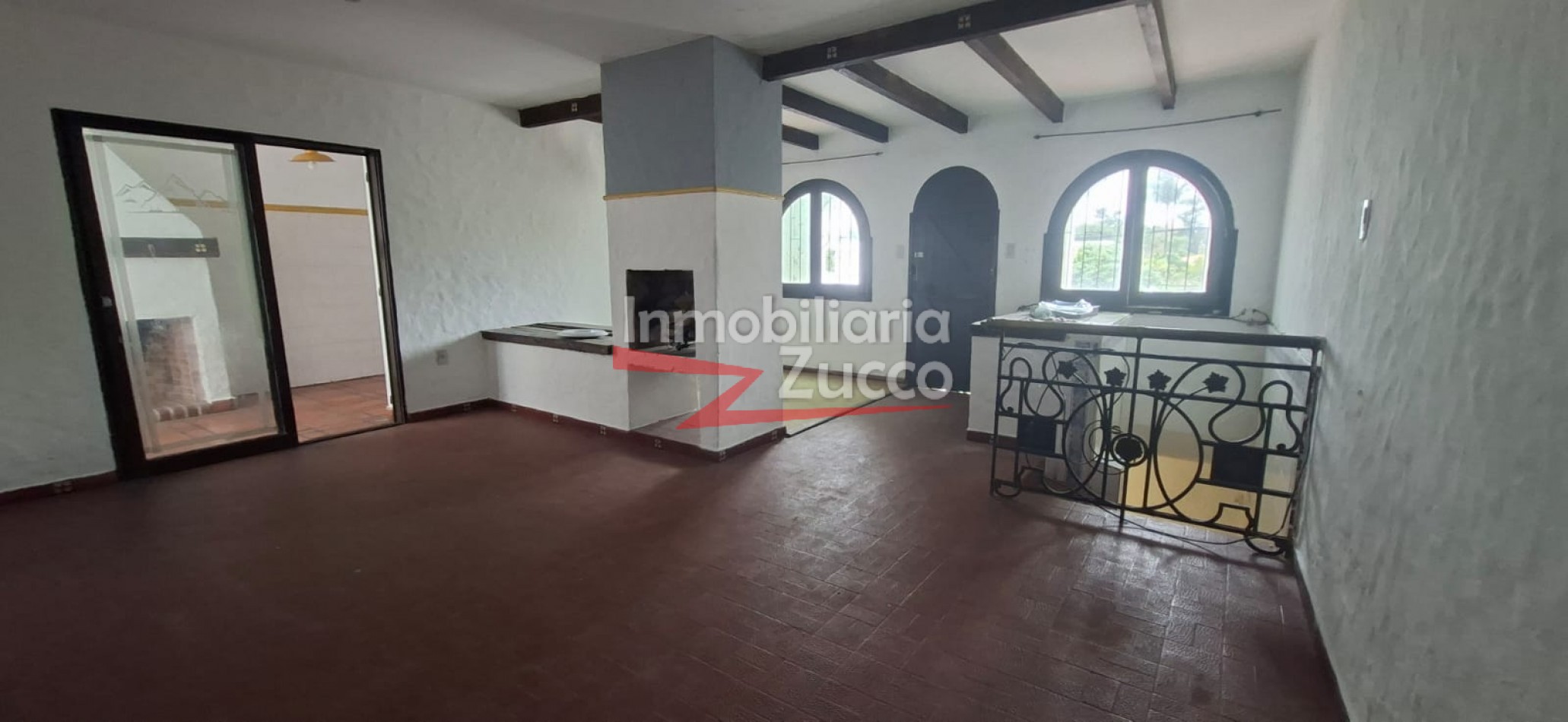 ALQUILO: LOCAL COMERCIAL + CASA EN PLANTA ALTA EN CORONDA