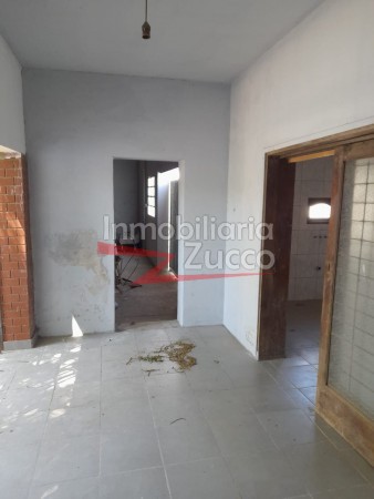 VENTA: CASA EN CORONDA - Ref. 829