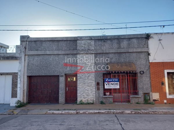 VENTA: CASA EN CORONDA - Ref. 838