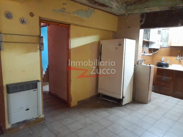 VENTA: CASA EN CORONDA - Ref. 838