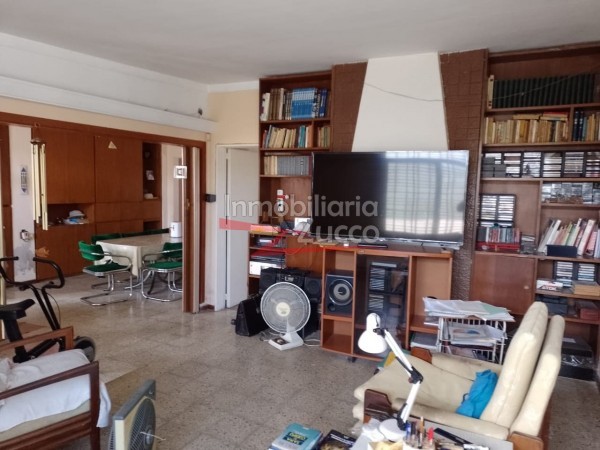 VENTA: CASA EN CORONDA - Ref. 841