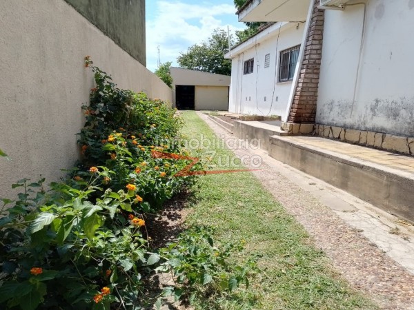 VENTA: CASA EN CORONDA - Ref. 841