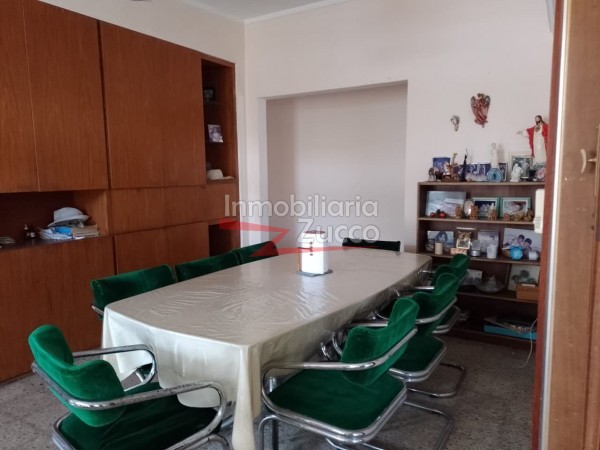 VENTA: CASA EN CORONDA - Ref. 841