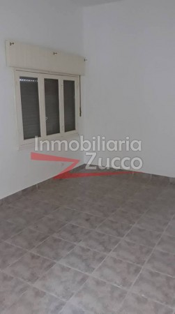 VENTA: CASA EN CORONDA - Ref. 852