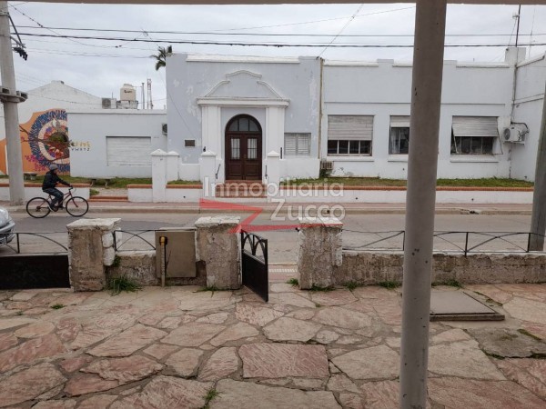 VENTA: CASA EN CORONDA - Ref. 904