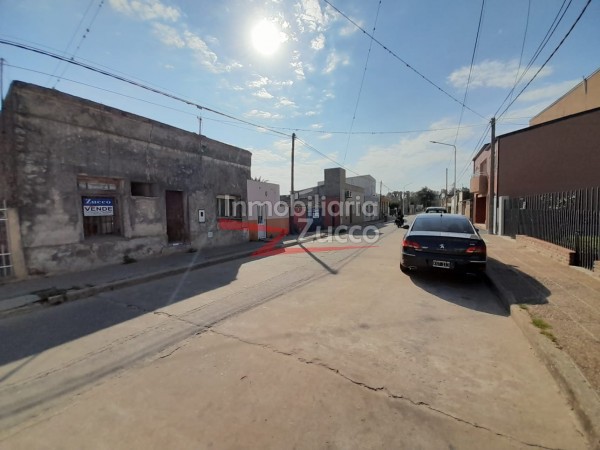 VENTA: CASA A REFACCIONAR EN CORONDA - Ref. 923