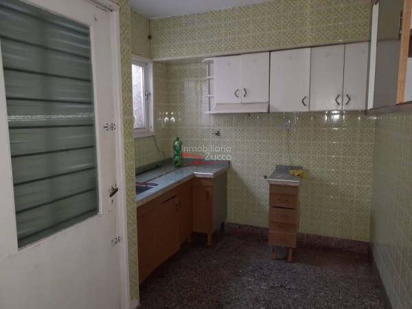 VENTA: CASA EN CORONDA - Ref. 947