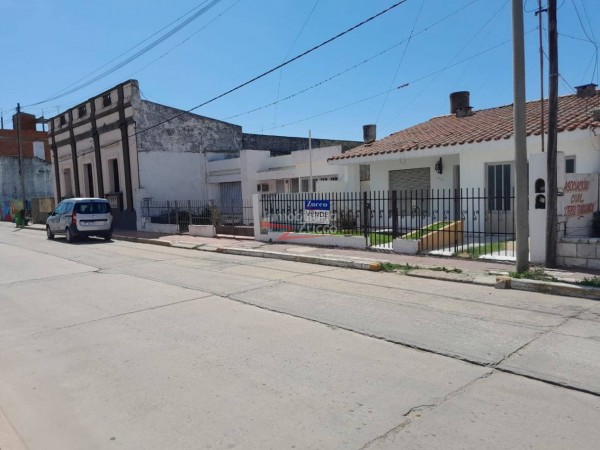 VENTA: CASA EN CORONDA - Ref. 955