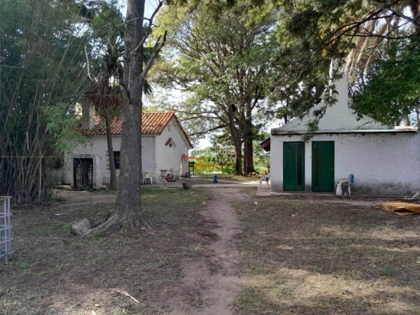 VENTA: QUINTA SOBRE EL RIO CORONDA - Ref. 1043