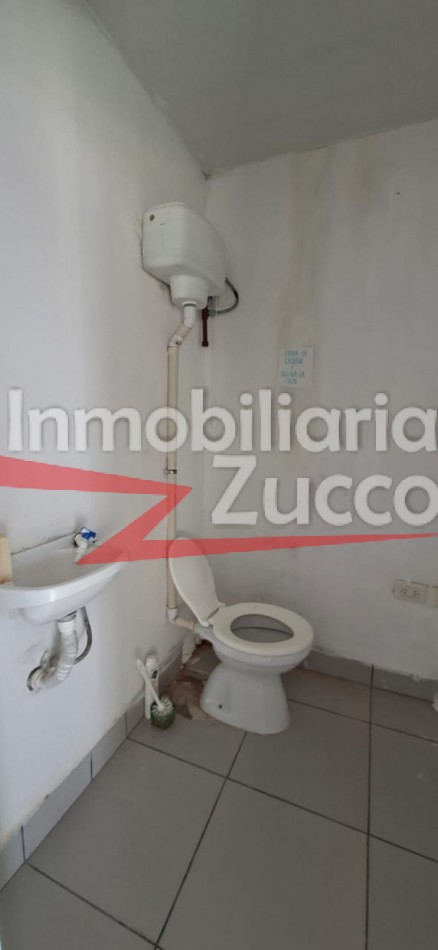 ALQUILO: LOCAL COMERCIAL EN CORONDA