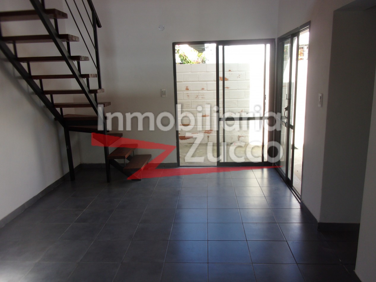 ALQUILO: DEPARTAMENTO INTERNO EN CORONDA