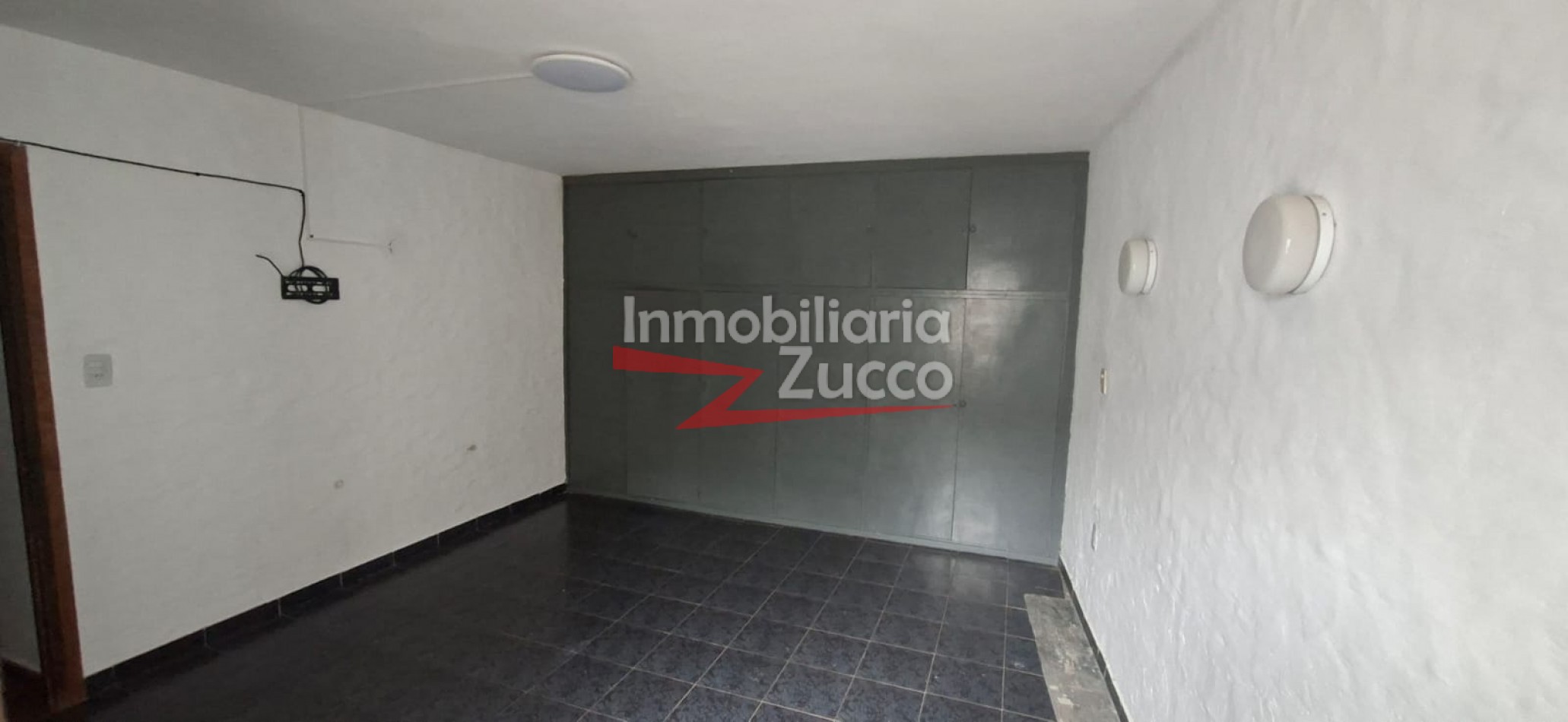 ALQUILO: LOCAL COMERCIAL + CASA EN PLANTA ALTA EN CORONDA