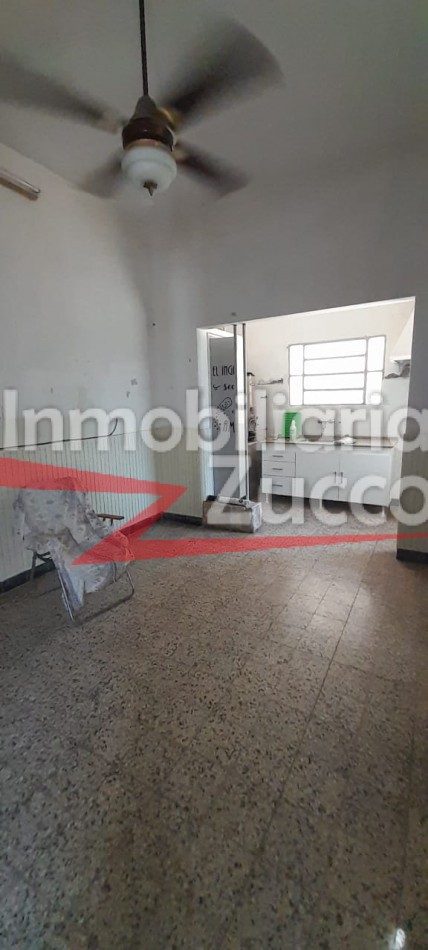 VENTA: PROPIEDAD COMPUESTA POR DOS CASAS - Ref.1157