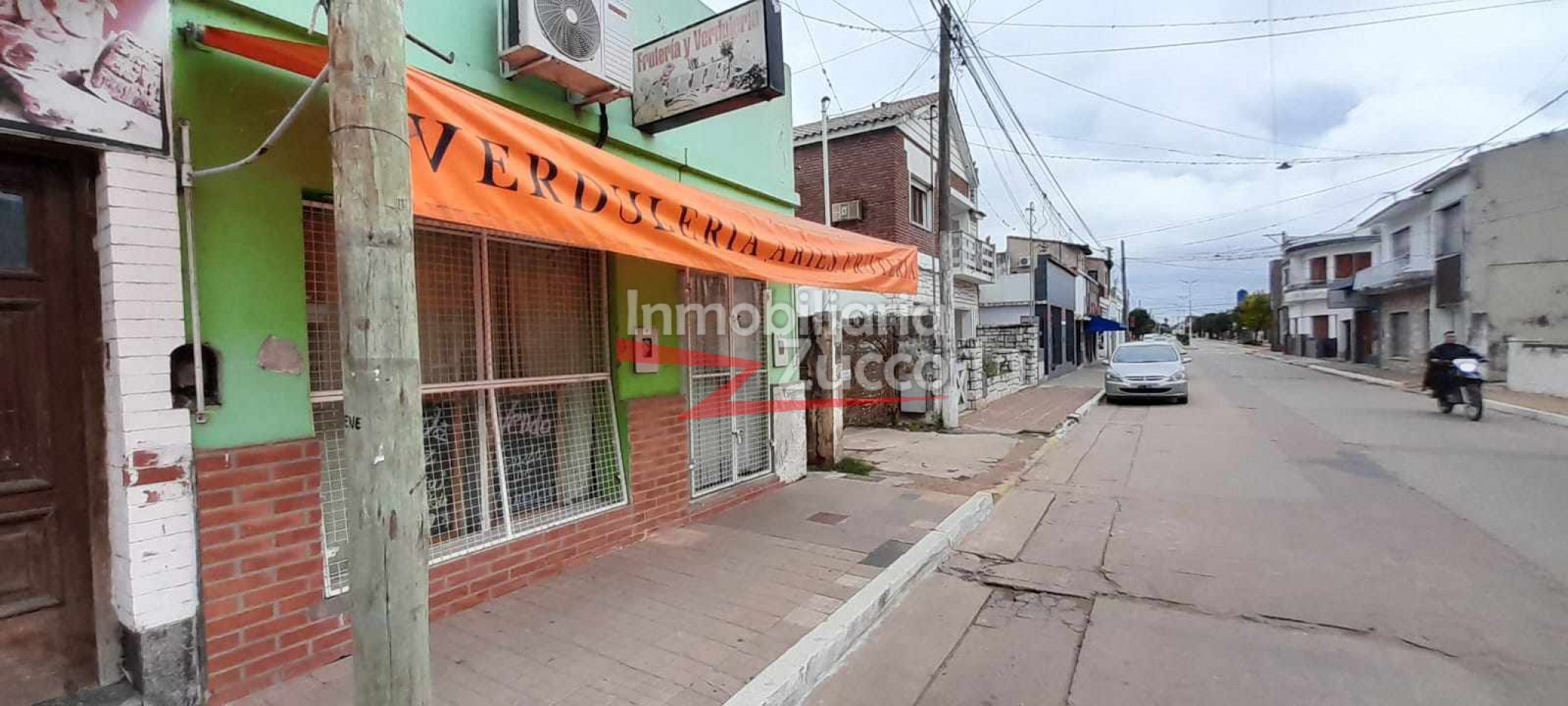 VENTA: LOCAL COMERCIAL + DEPARTAMENTO A REFACCIONAR - Ref. 1179