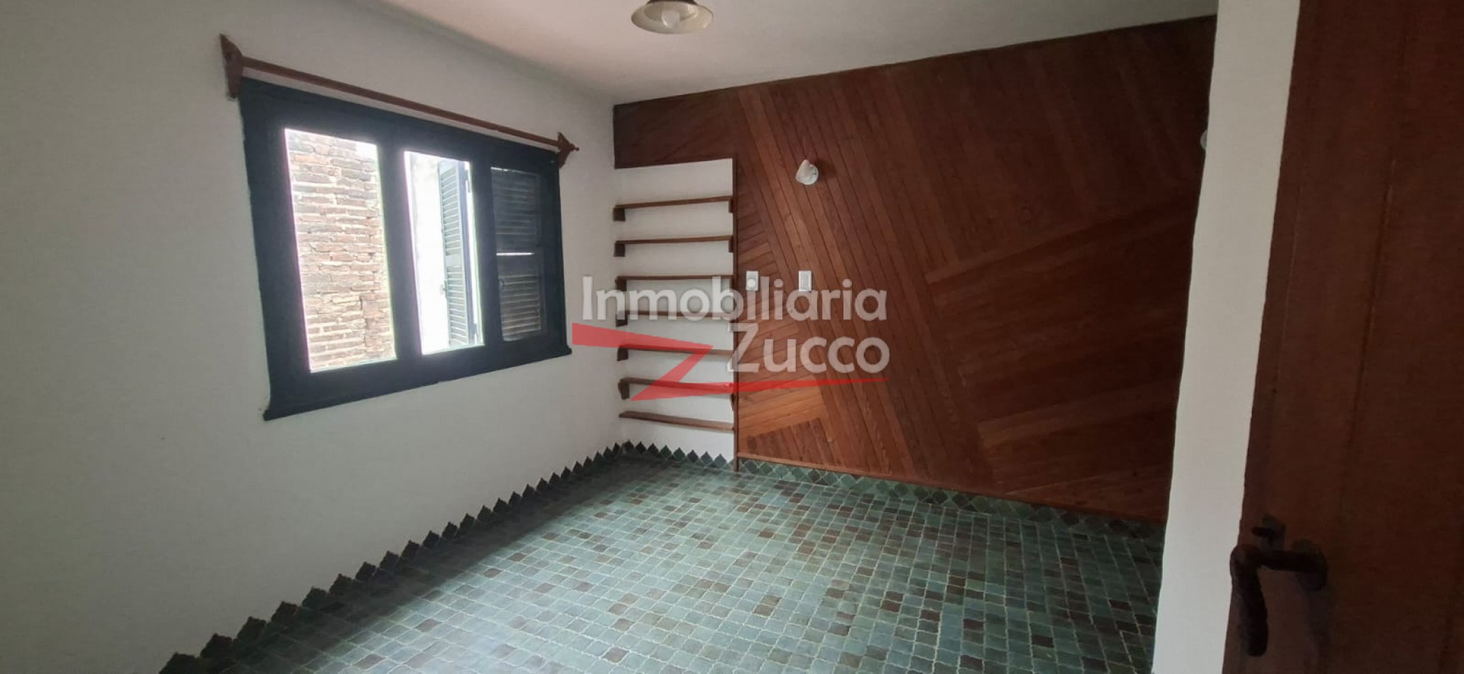 ALQUILO: LOCAL COMERCIAL + CASA EN PLANTA ALTA EN CORONDA