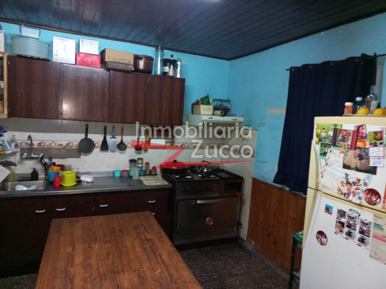 VENTA: CASA + GALPON + QUINCHO EN CORONDA - Ref. 1061