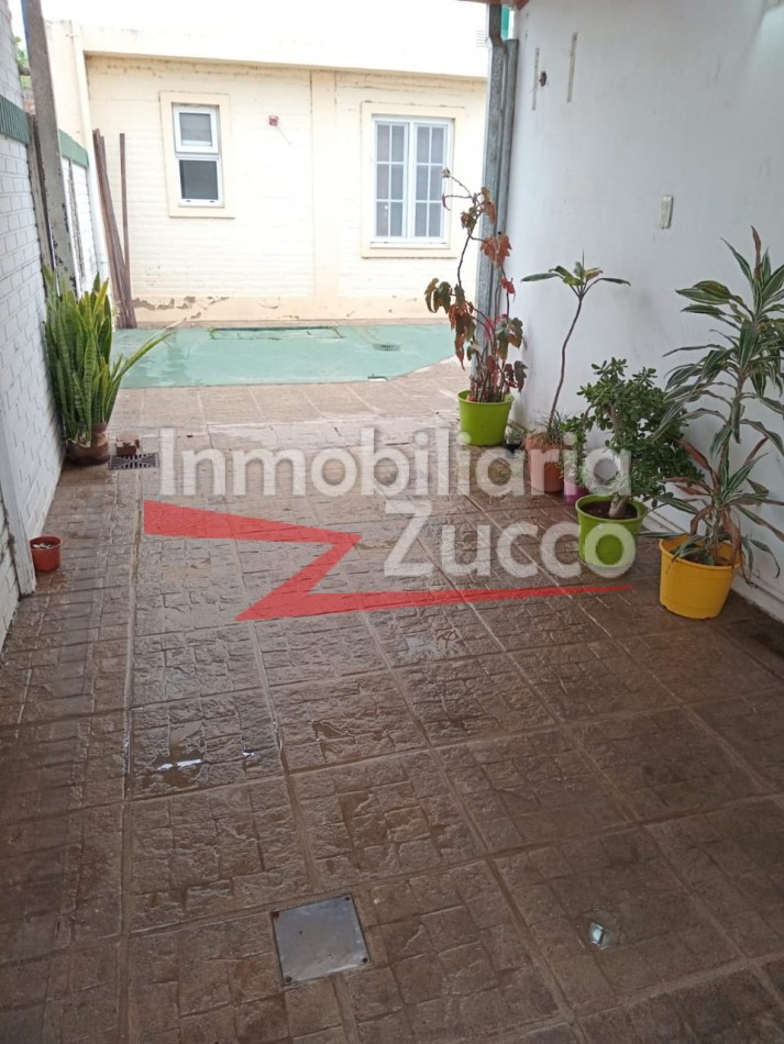 VENTA: CASA EN VENTA - Ref. 1240