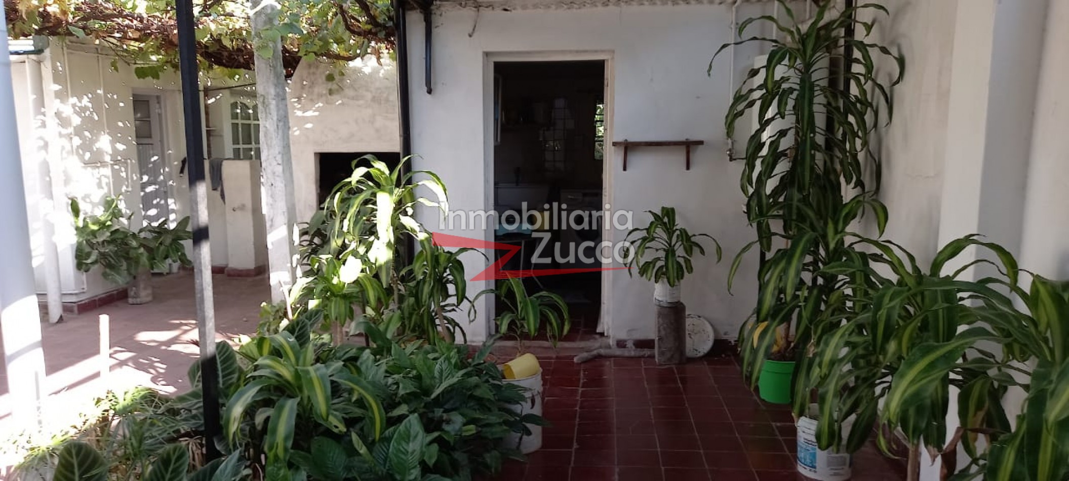 VENTA: CASA EN CORONDA - Ref. 733