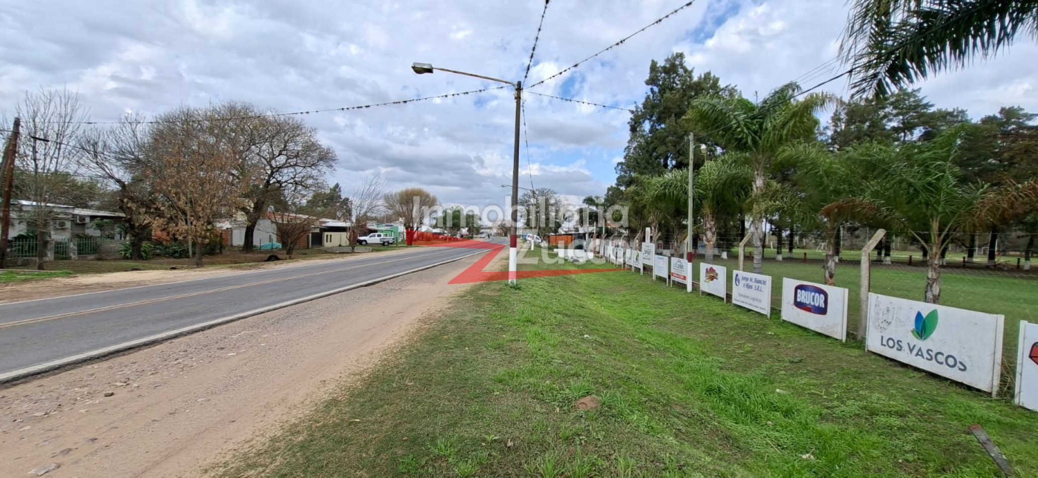 ALQUILO: LOCAL COMERCIAL RUTA NAC. No 11