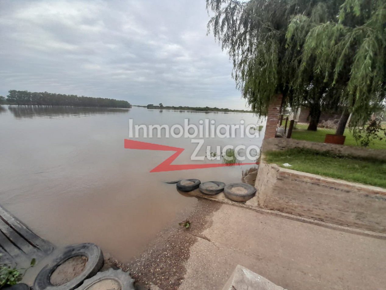 VENTA: EXCELENTE CASA DE FIN DE SEMANA FRENTE AL RIO CORONDA - Ref. 1187